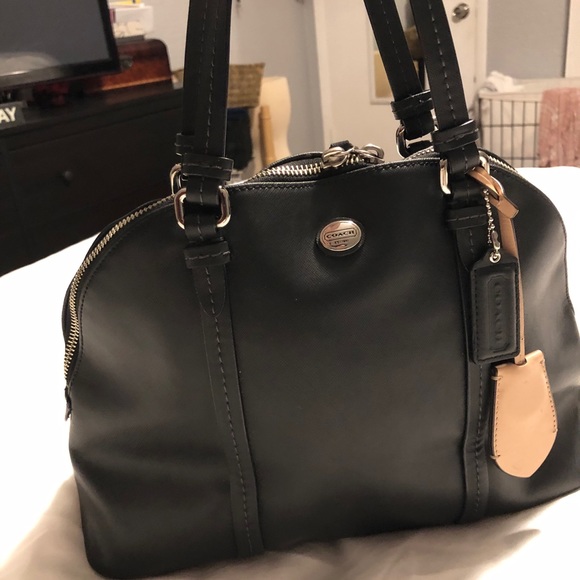 Coach Hand Bag - Picture 6 of 11